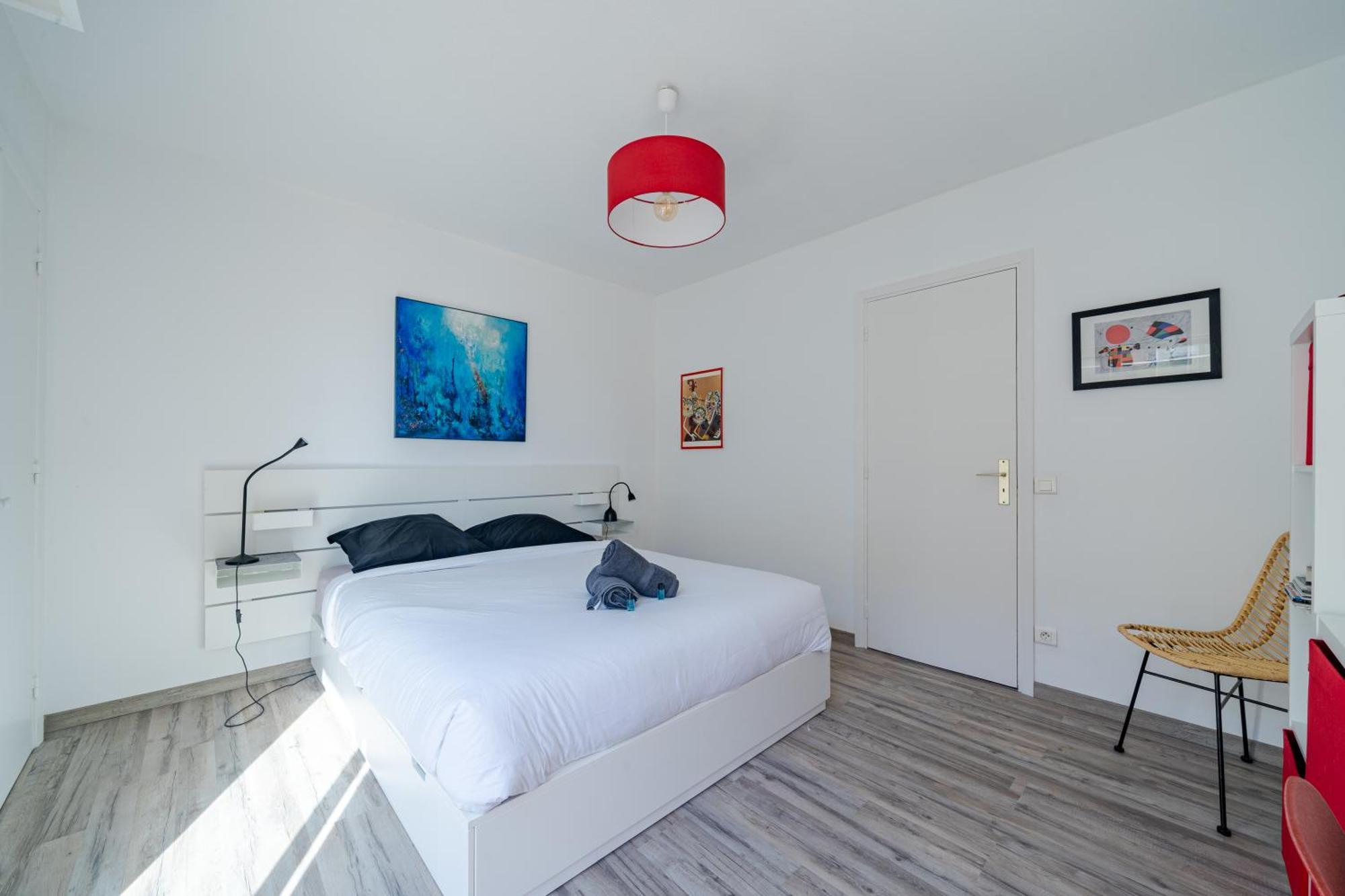 Magnifique 2 Pieces Vue Mer - Parking Proche Plage Saint-Laurent-du-Var Exterior photo